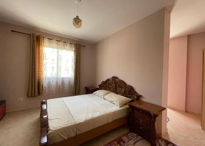 Bed & Breakfast Private 2 - & Mountain Views & Free Parking & Wifi Linze