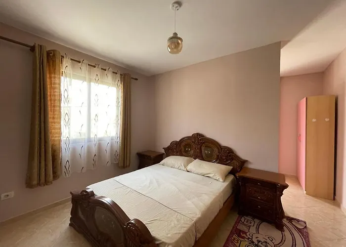 Private 2 - & Mountain Views & Free Parking & Wifi Linze